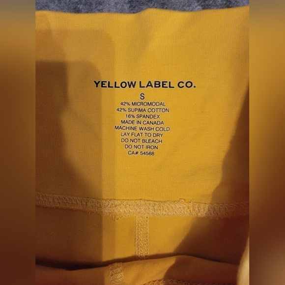 YELLOW LABEL CO Bike Shorts Size Small EUC - Picture 3 of 4